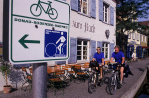 Radfahren_SchildDoBoRadweg